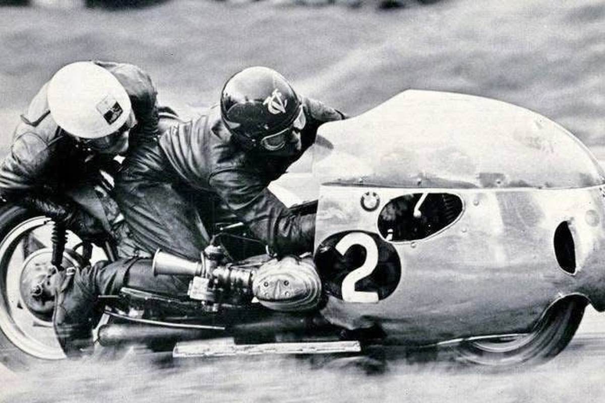 Historic Woodhouse sidecar racing image